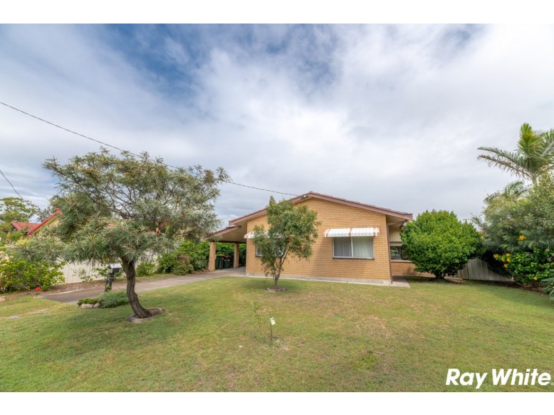 230 The Lakes Way, Tuncurry NSW 2428