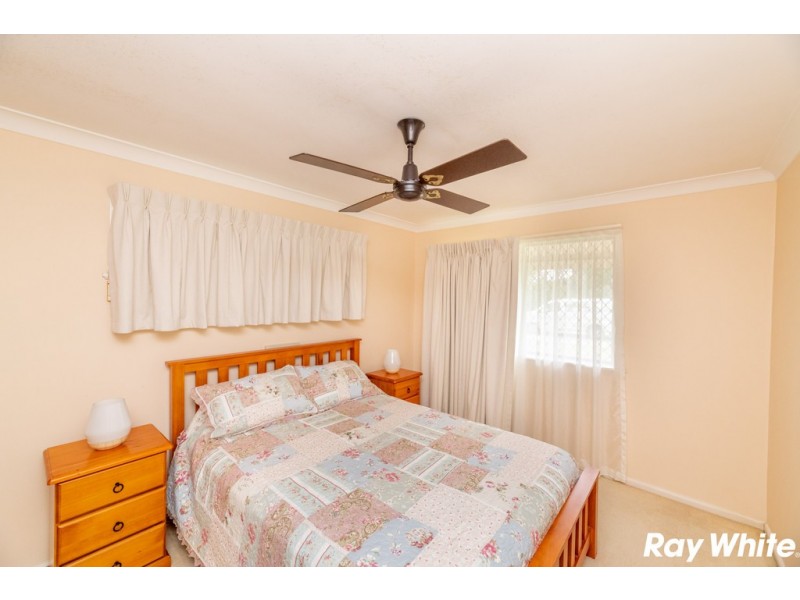 230 The Lakes Way, Tuncurry NSW 2428