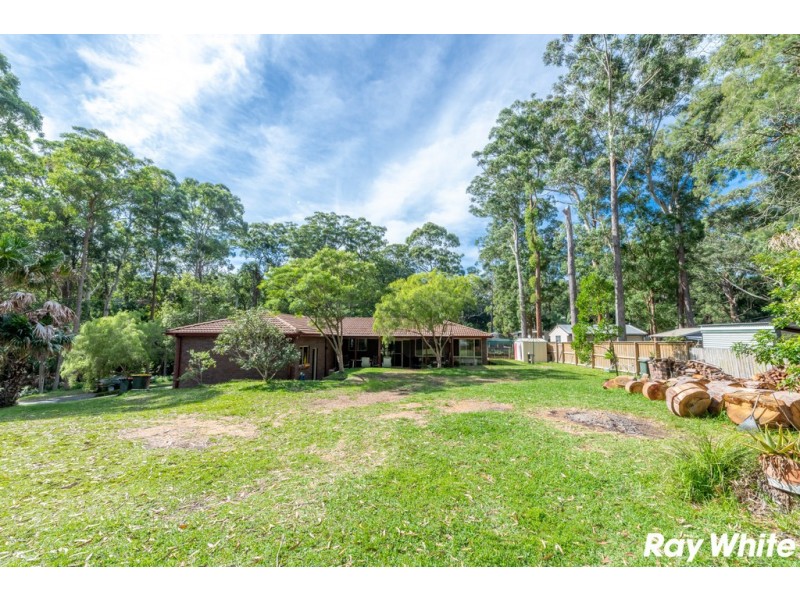 18-20 Keith Crescent, Smiths Lake NSW 2428