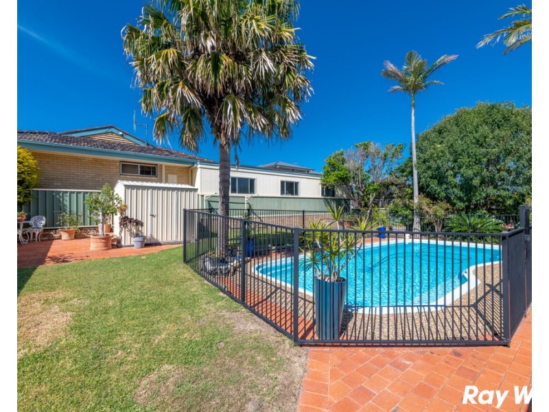 6 Lake vista Crescent, Forster NSW 2428
