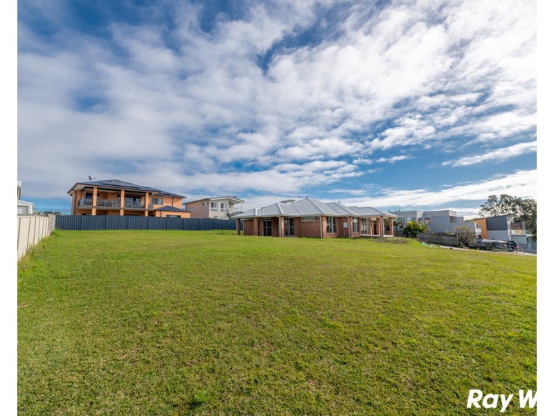 7 Pearl Place, Diamond Beach NSW 2430