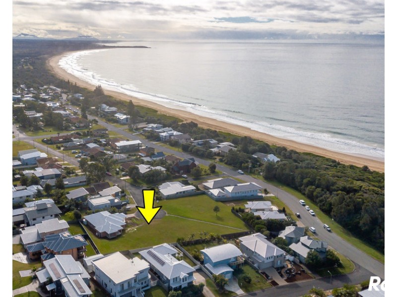 7 Pearl Place, Diamond Beach NSW 2430