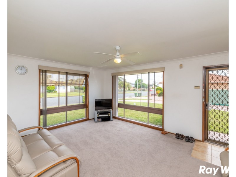 1/10 Cross Street, Forster NSW 2428