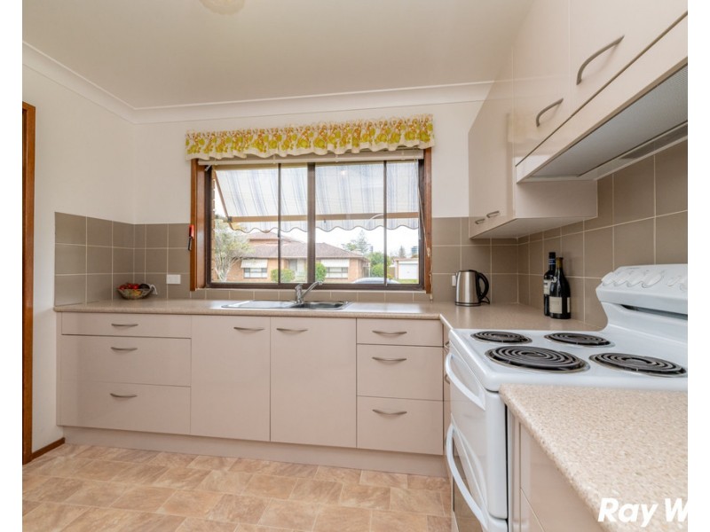 1/10 Cross Street, Forster NSW 2428