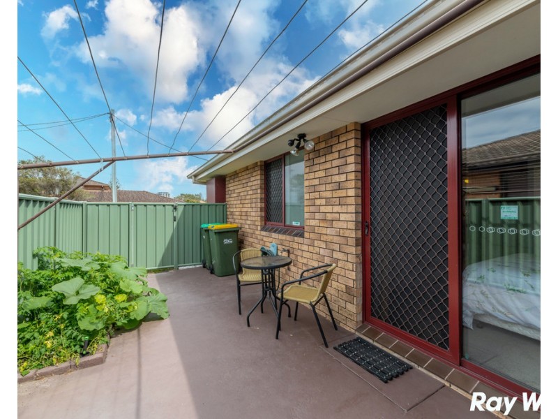 1/10 Cross Street, Forster NSW 2428