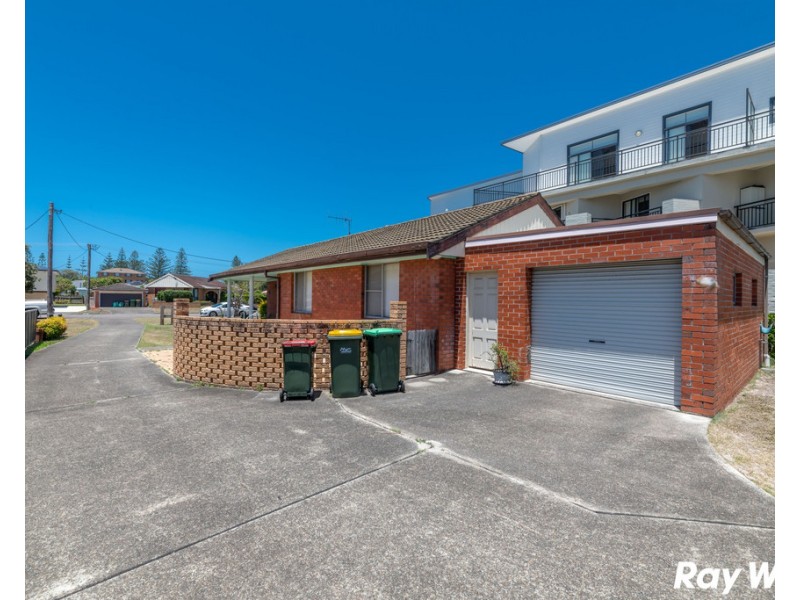1/64 Wharf Street, Tuncurry NSW 2428