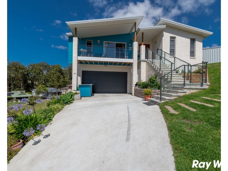 12 Illusions Court, Tallwoods Village NSW 2430