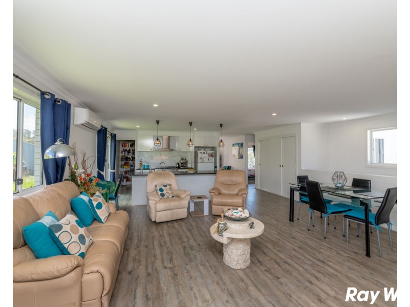 12 Illusions Court, Tallwoods Village NSW 2430