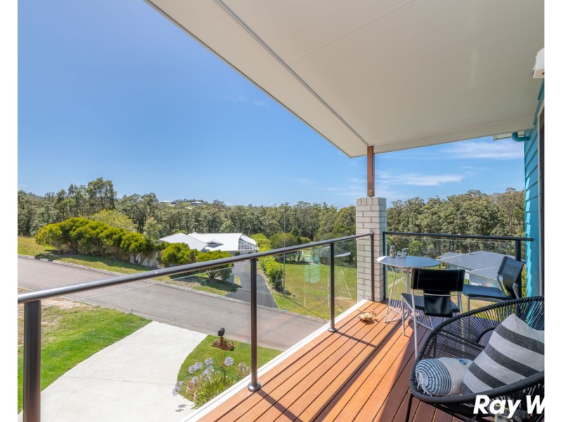 12 Illusions Court, Tallwoods Village NSW 2430