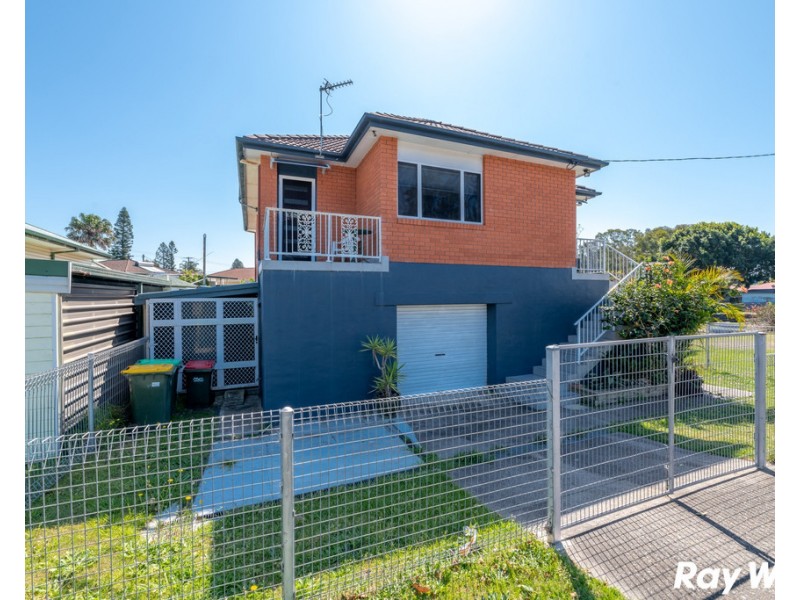 41 Macintosh Street, Forster NSW 2428