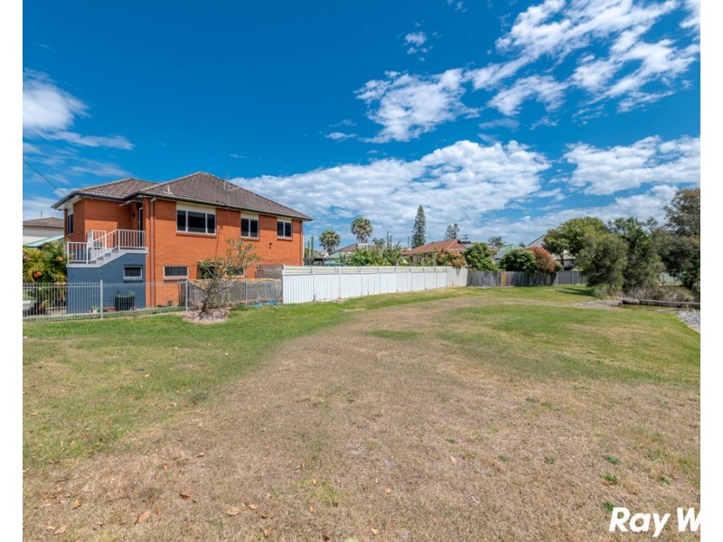 41 Macintosh Street, Forster NSW 2428