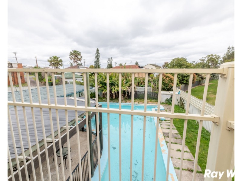 41 Macintosh Street, Forster NSW 2428