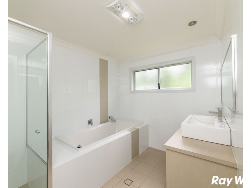 13 Manara Crescent, Forster NSW 2428