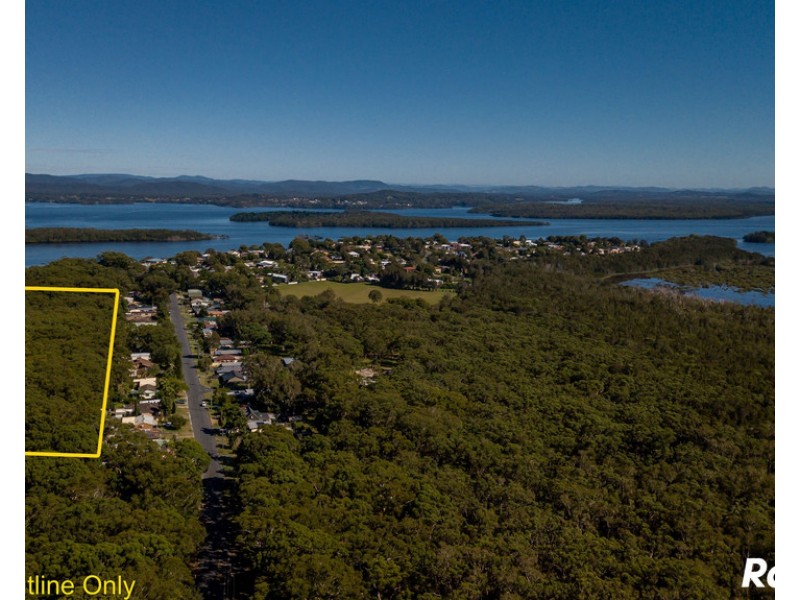 135A Green Point Drive, Green Point NSW 2428