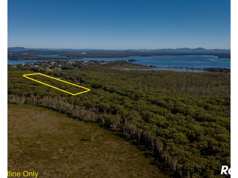 135A Green Point Drive, Green Point NSW 2428