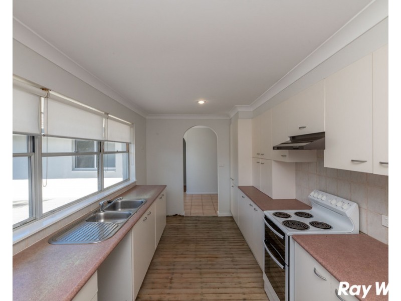 45 Lakeview Crescent, Forster NSW 2428