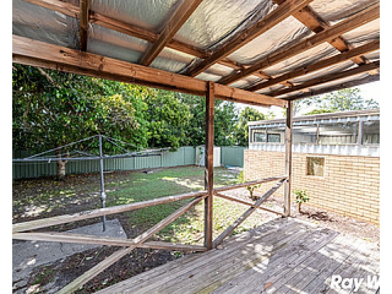 9 Douglas Avenue, Forster NSW 2428