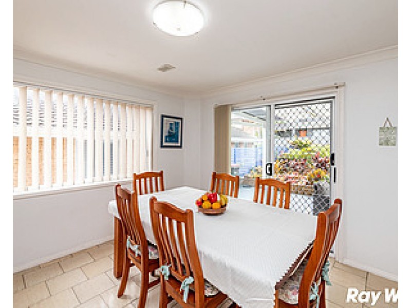 34 Lakeview Crescent, Forster NSW 2428