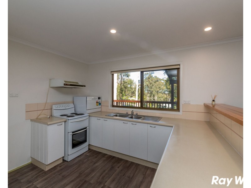 36 Windsor Street, Tarbuck Bay NSW 2428