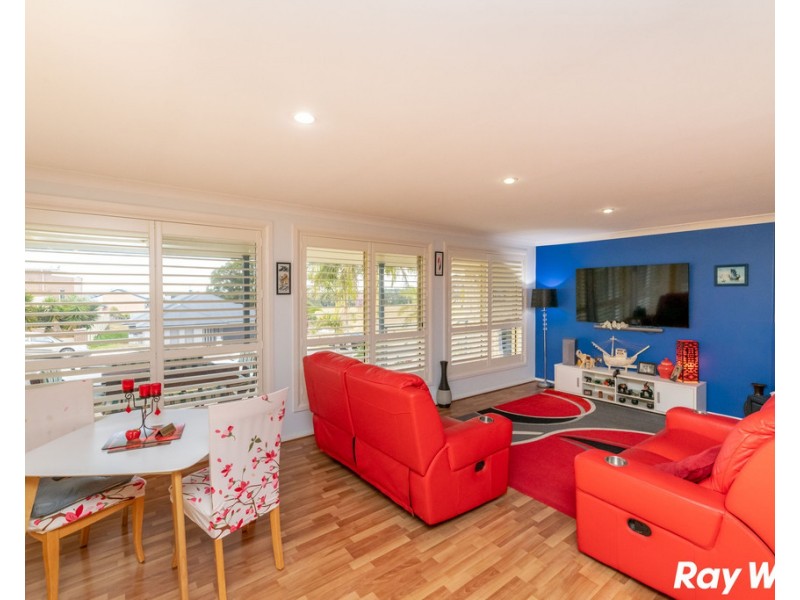 35 Seaview St, Diamond Beach NSW 2430