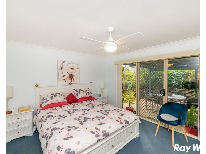 35 Seaview St, Diamond Beach NSW 2430