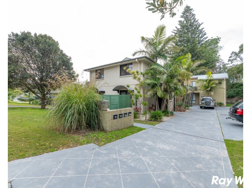 4/3 Moonah Street, Boomerang Beach NSW 2428