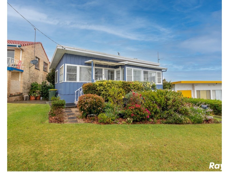 30 Bennetts Head Road, Forster NSW 2428