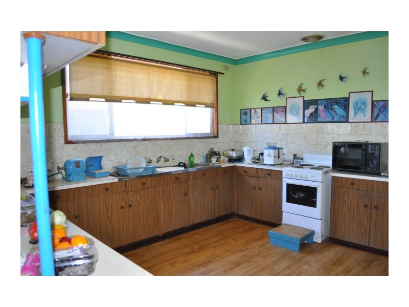 3 Lakeview Cresent, Forster NSW 2428