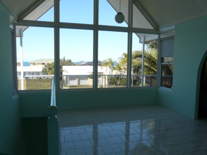 25 Seaview Street, Diamond Beach NSW 2430