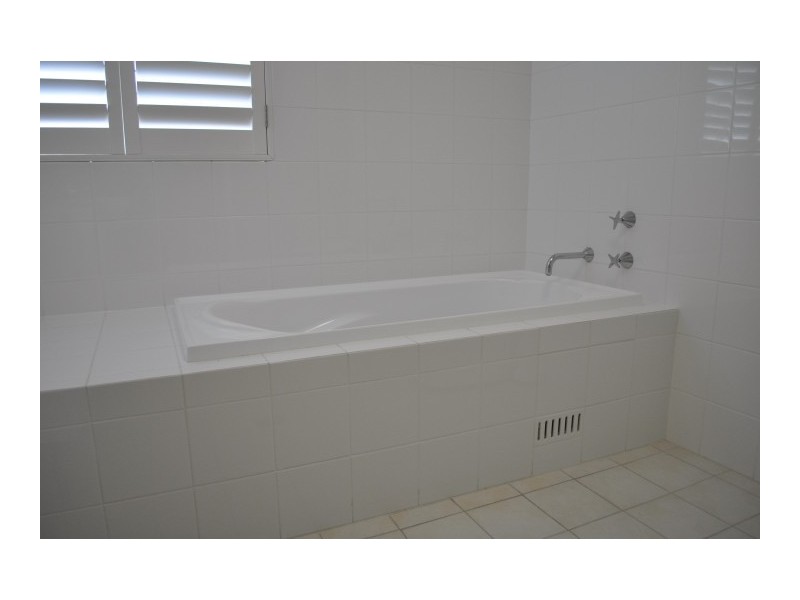 201/2 Wharf Street, Forster NSW 2428