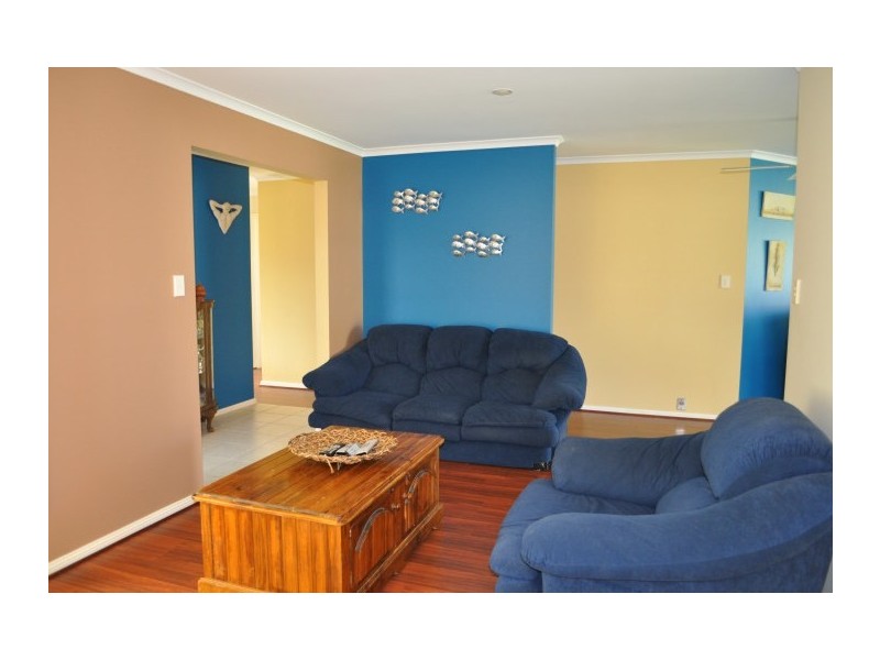 3 Eyre Cresent, Forster NSW 2428