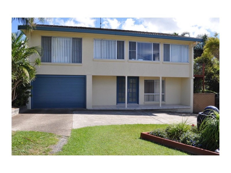 6  Skye Cres, Forster NSW 2428