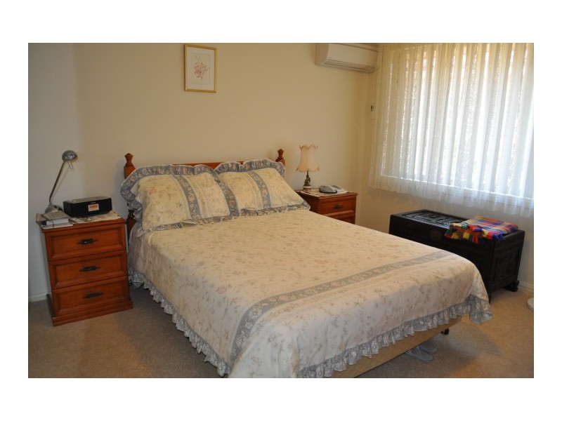 2/10 Riana Avenue (Facing Wamara), Forster NSW 2428