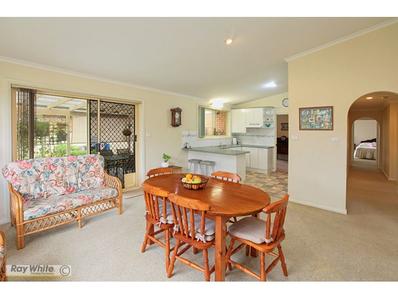 20 Hesper Drive, Forster NSW 2428