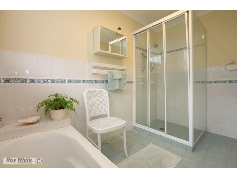 20 Hesper Drive, Forster NSW 2428