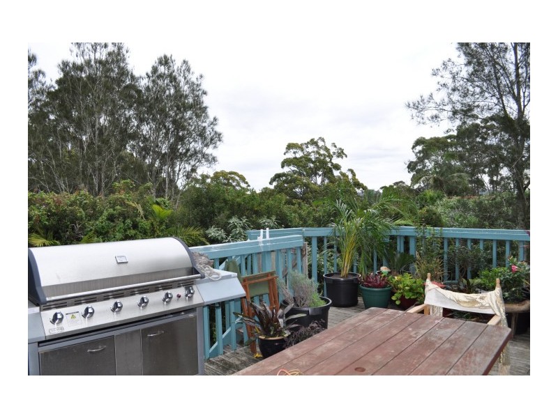 35a  Jacaranda Ave, Elizabeth Beach NSW 2428