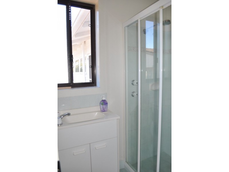 1/15 South St (Cnr Bent St), Tuncurry NSW 2428