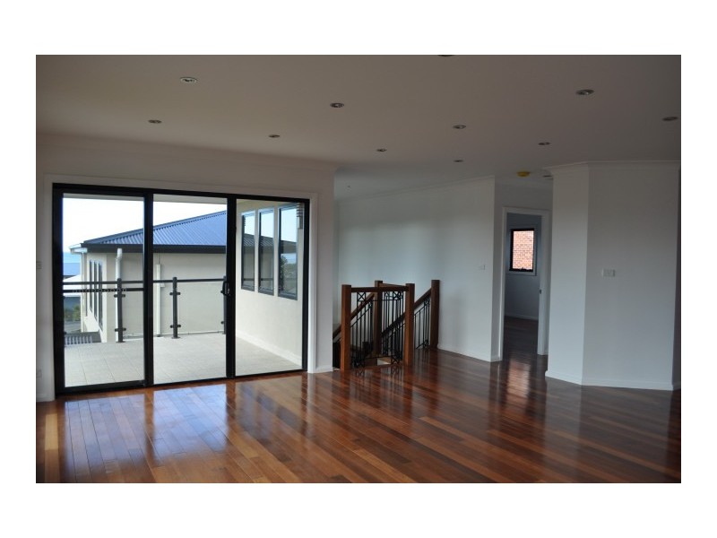 2/21 Emerald Drive, Diamond Beach NSW 2430