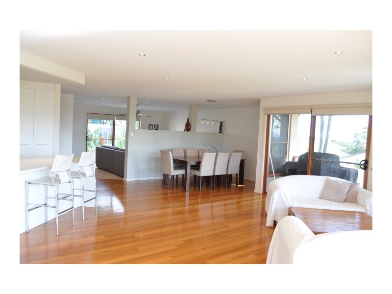 10 Anglers Ave, Forster NSW 2428