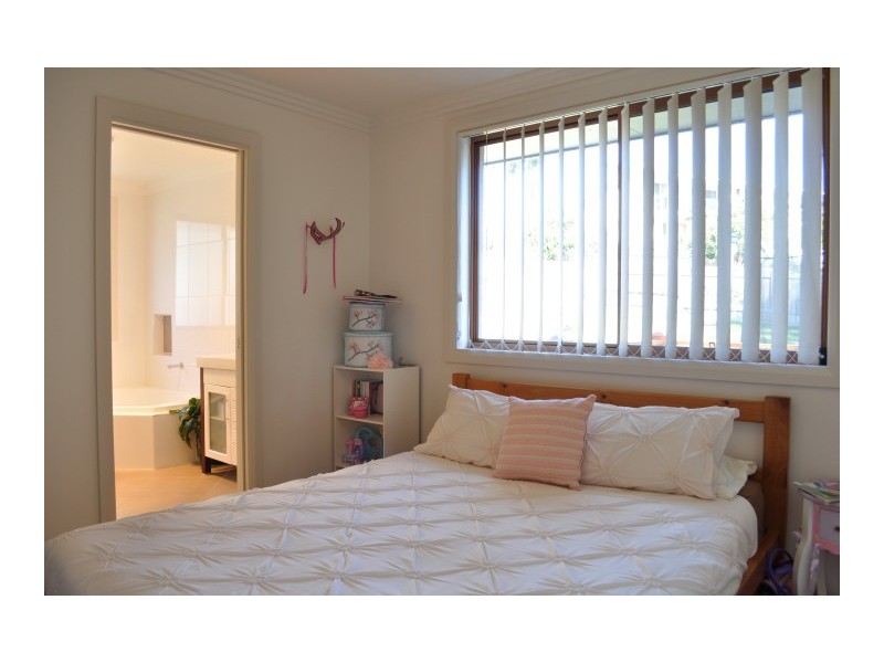 10 Anglers Ave, Forster NSW 2428