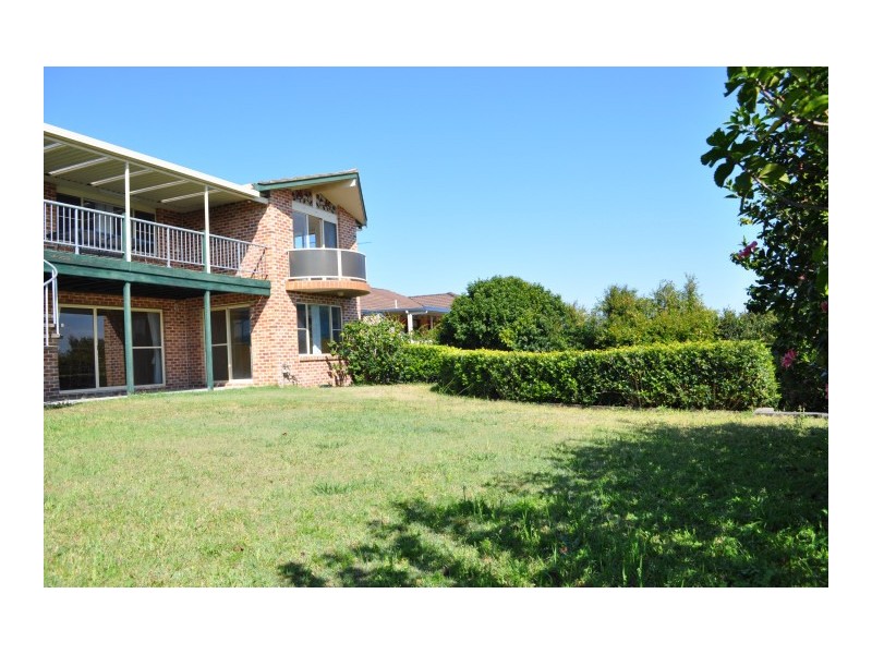 3 Curlew Close, Forster NSW 2428