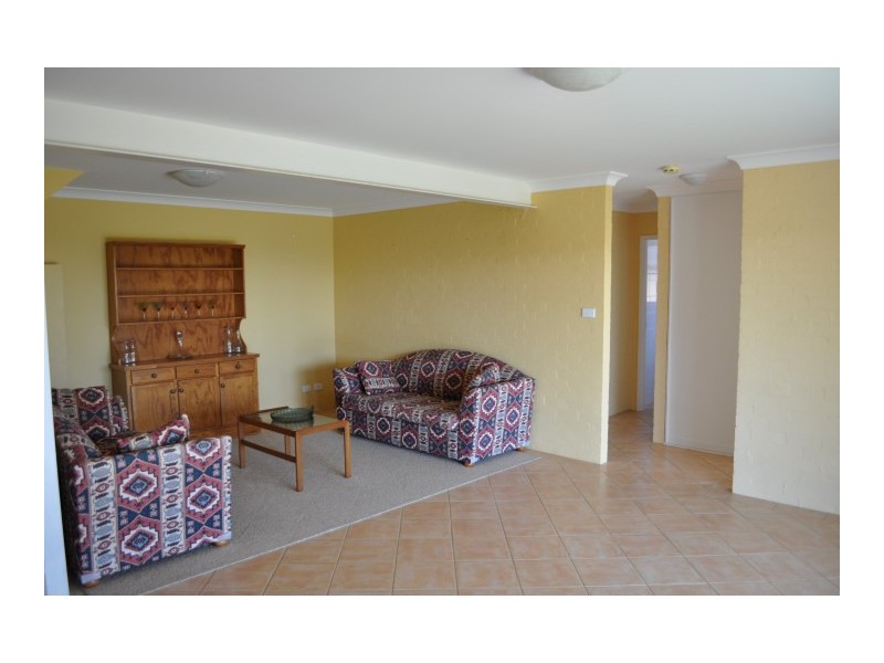 3 Curlew Close, Forster NSW 2428