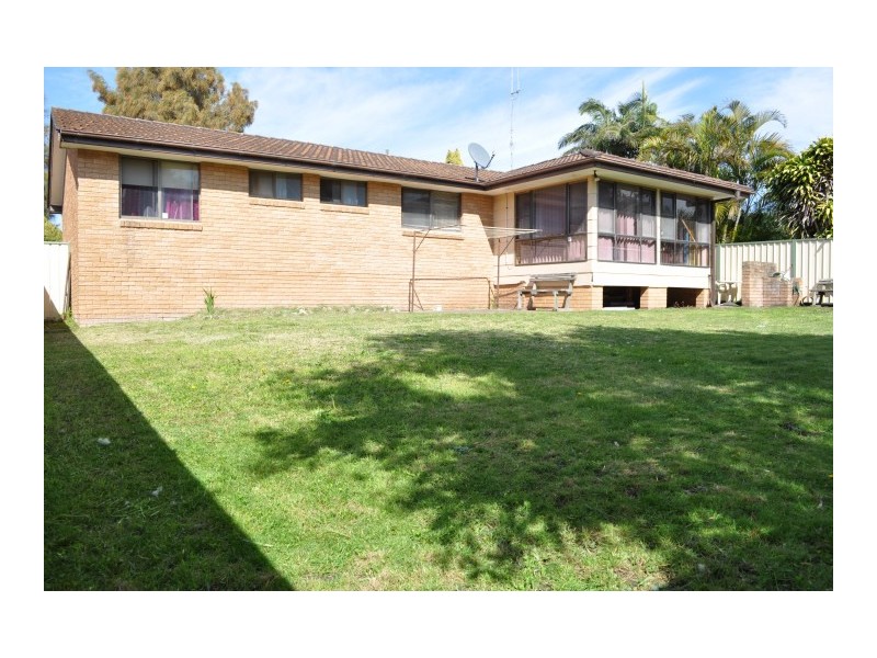 13 Capri Avenue, Forster NSW 2428