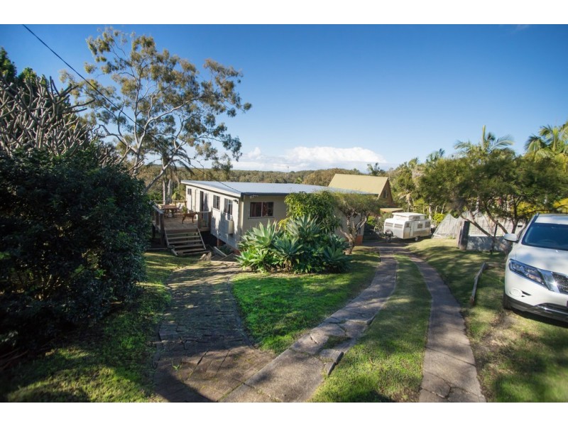 14 Lucas Avenue, Green Point NSW 2428