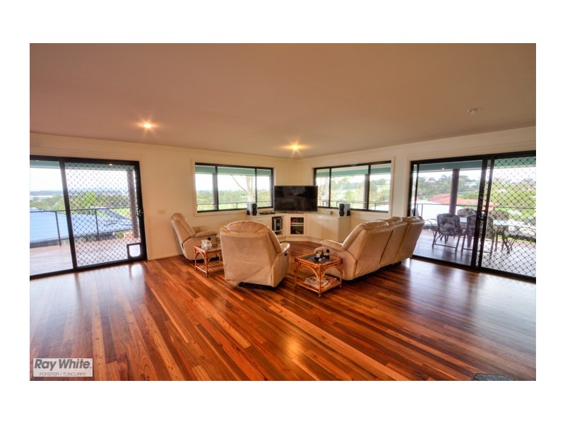 14 Timbertops Avenue, Forster NSW 2428