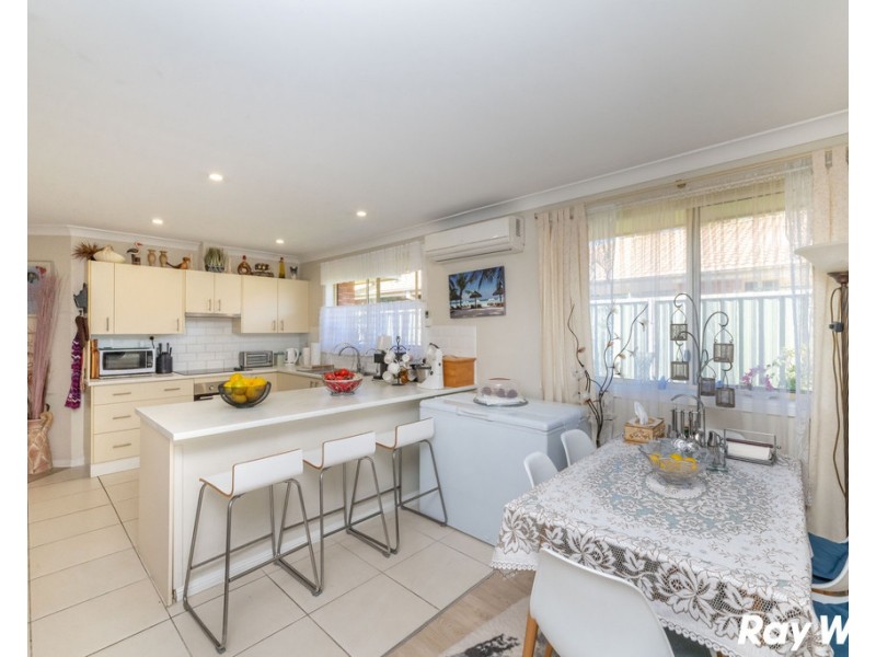 4/49 Macintosh Street, Forster NSW 2428