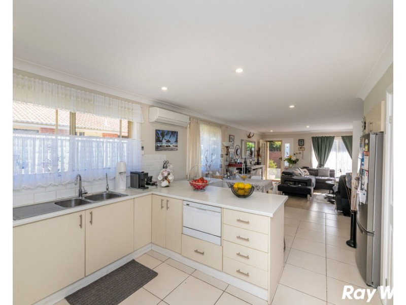 4/49 Macintosh Street, Forster NSW 2428