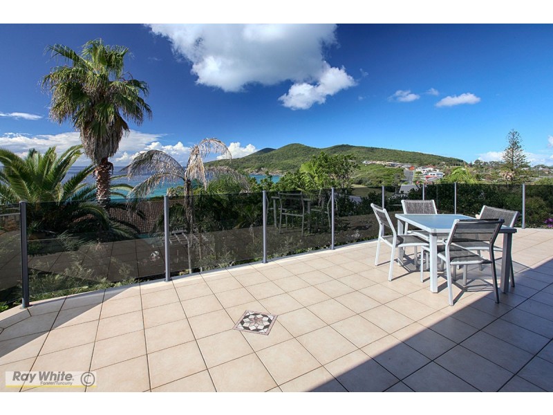 8 Lakeview Crescent, Forster NSW 2428