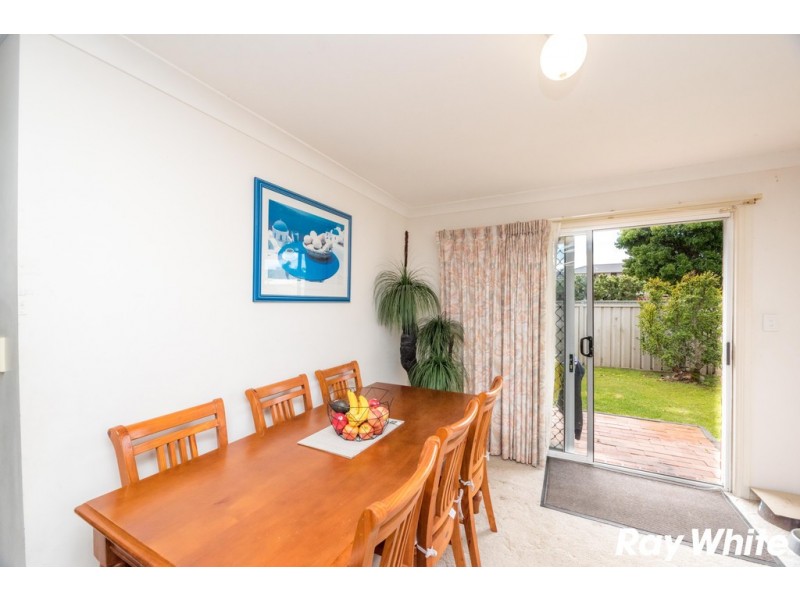 3/6 Cross Street, Forster NSW 2428