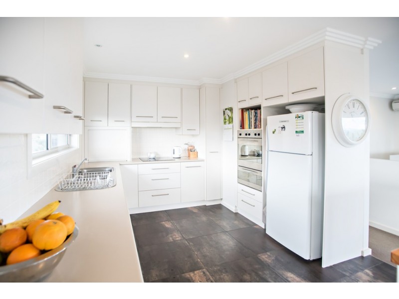 78 Lakeview Crescent, Forster NSW 2428